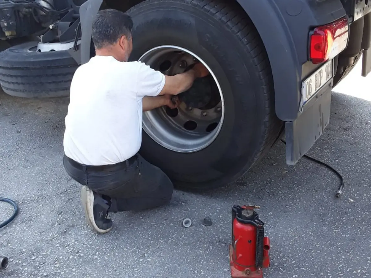 Çayırova Oto Lastikçi